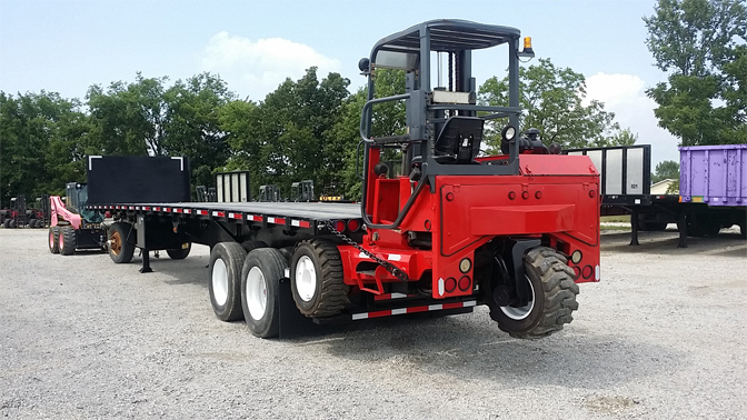 Flatbed Moffett Trailer